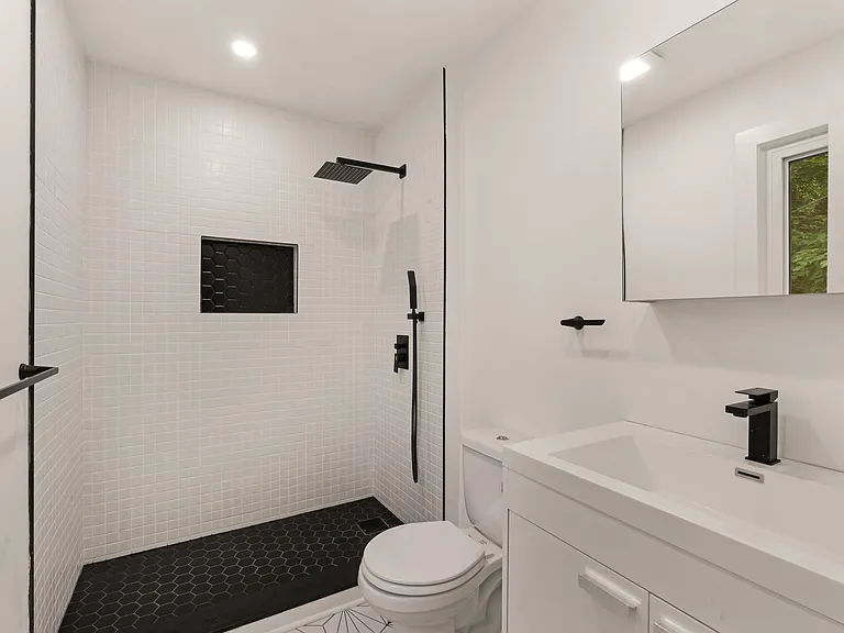 5 Somerset Hills Ct #B — Photo 17