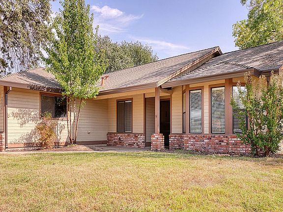 4th image of 2284 Americana Dr