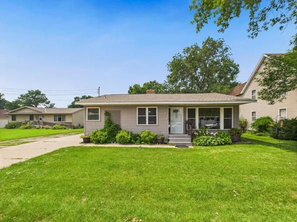 565 Lowery Ave, Belgrade, MN 56312