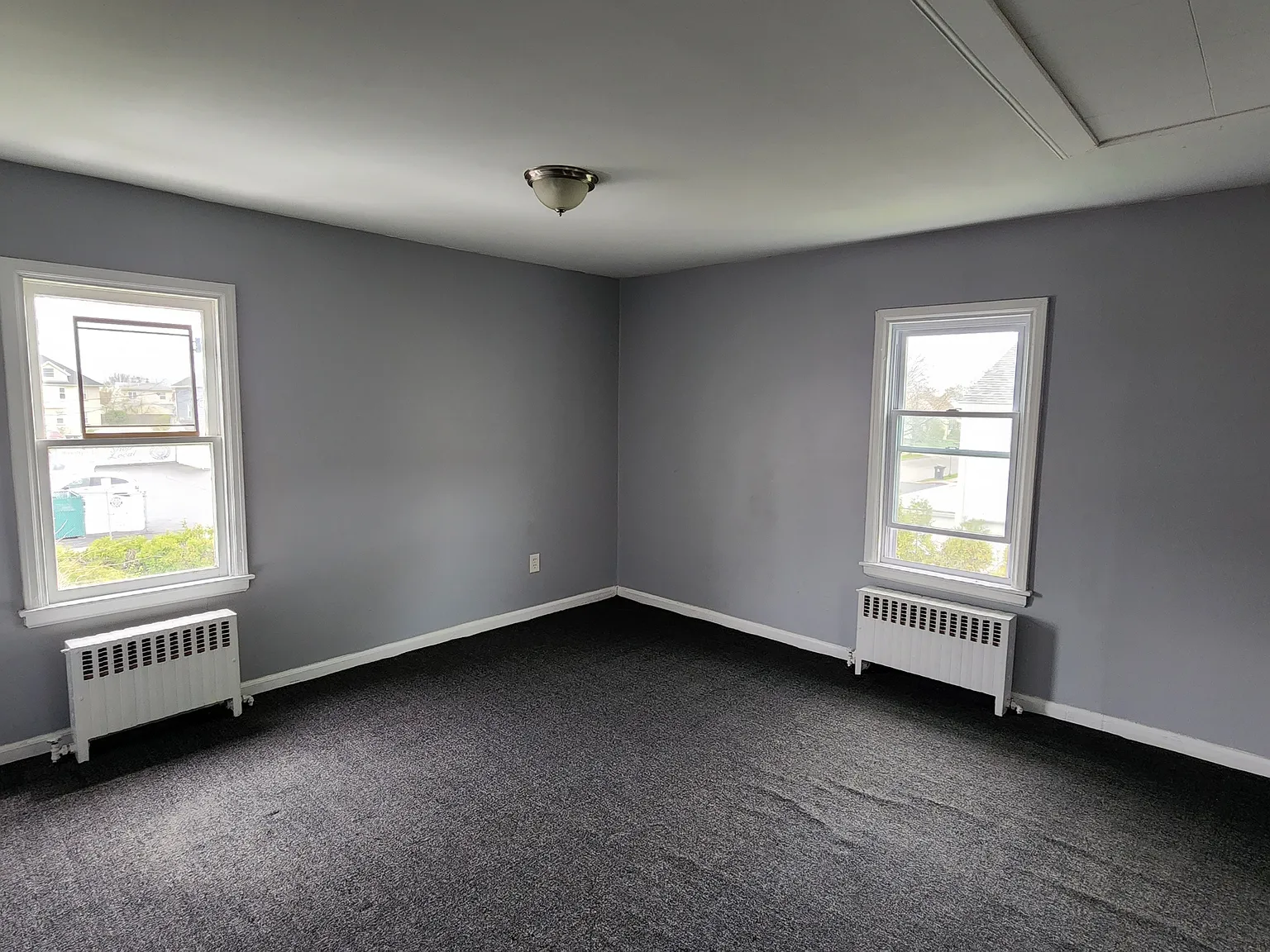 2338 Elmwood Ave - Studio — Photo 4