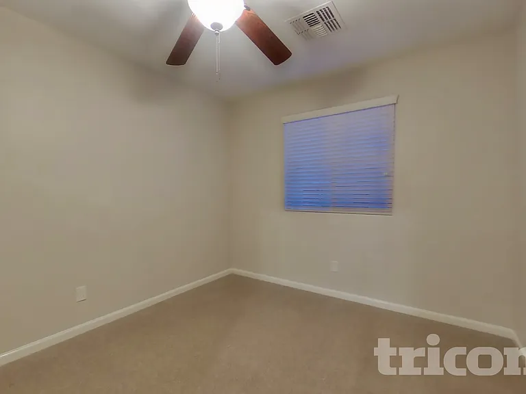 12581 W Via Dona Rd — Photo 10