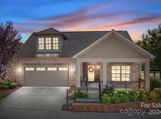 5137 Polo Gate Blvd, Charlotte, NC 28216