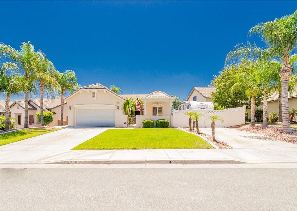 1st image of 25065 Painted Canyon Ct