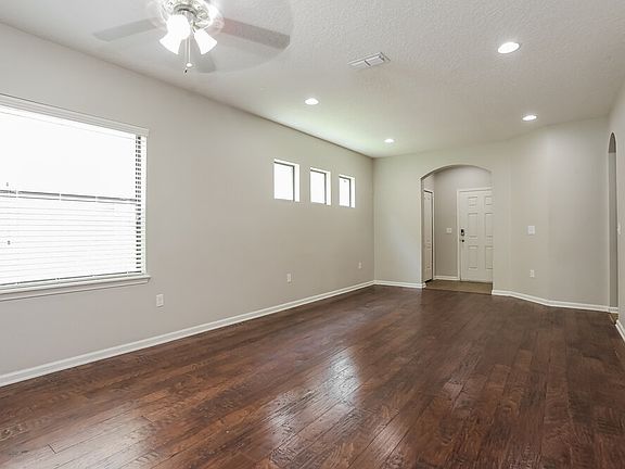 5th image of 4123 Grayfield Ln