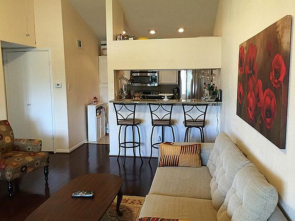 4th image of 2121 El Paseo St APT 1704