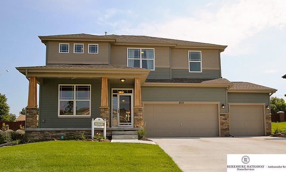 1st image of 7415 S 185th St