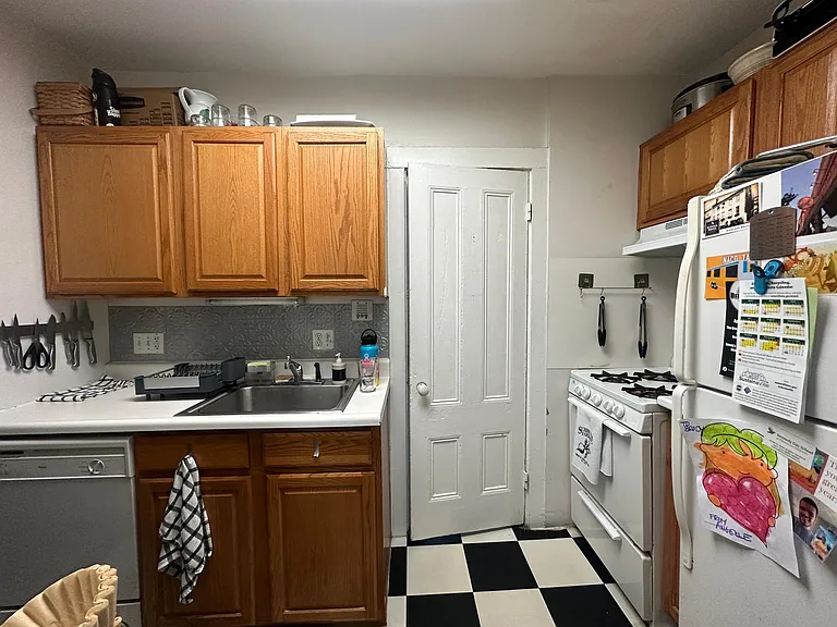 194 Central St #1 — Photo 5