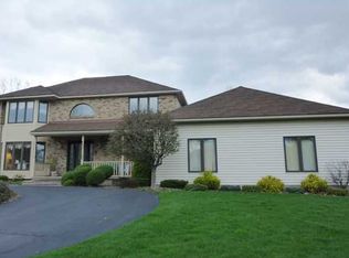 115 W Hill Est, Rochester, NY 14626