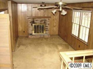 5600 Lawrence Orr Rd, Charlotte, NC 28212