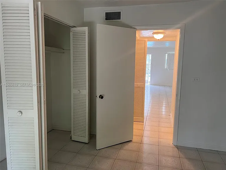 16215 NE 18th Ct #111 — Photo 19