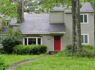 700 Medallion Way, Tallahassee, FL 32317