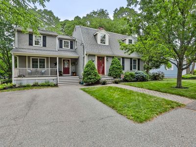 33 Reynolds Rd, Wakefield, MA, 01880