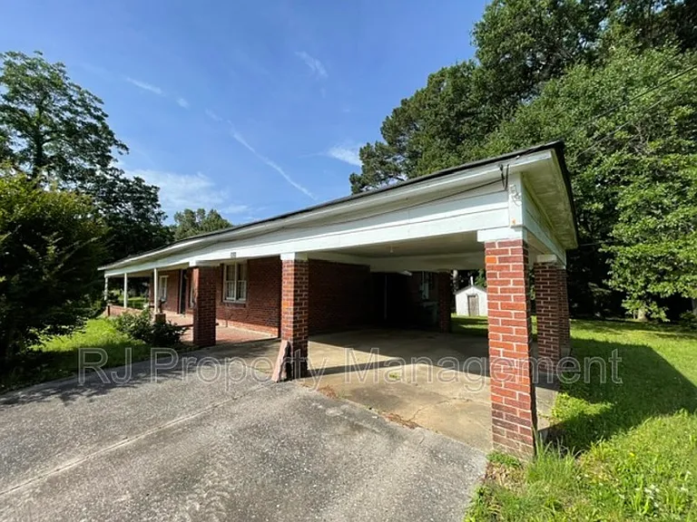 3831 Egypt Central Rd — Photo 3