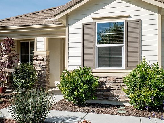 2nd image of 5056 Arlington Way