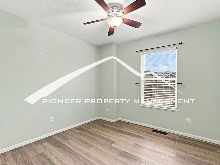 8018 Parsonage Ln — Photo 21