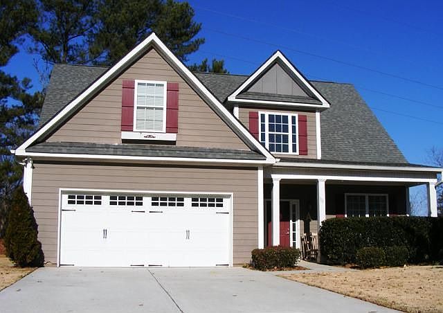 2nd image of 900 Lakeside Ct