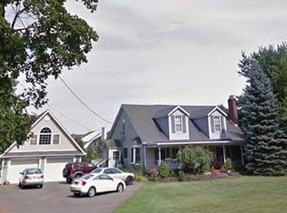62 Millhurst Rd, Manalapan, NJ 07726
