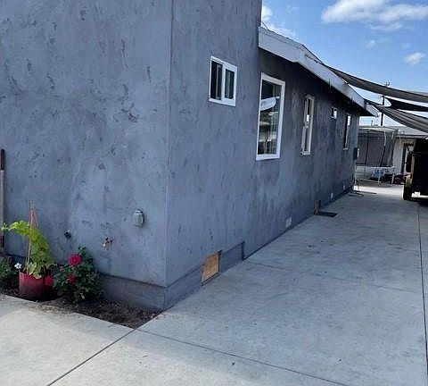 2nd image of 5267 Castana St