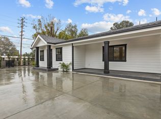 10151 Stonehurst Ave, Sun Valley, CA 91352