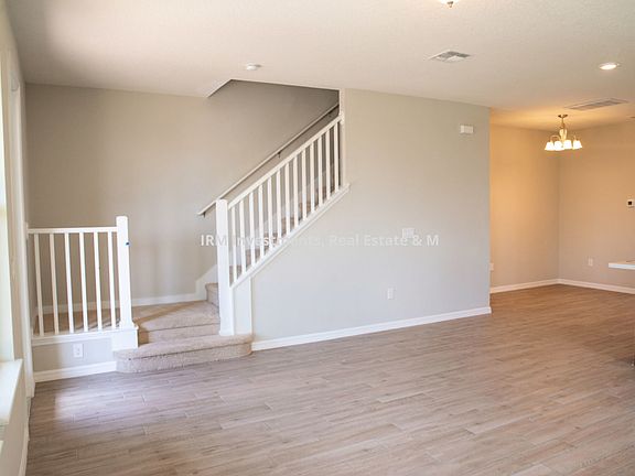 5th image of 15424 Blackbead St