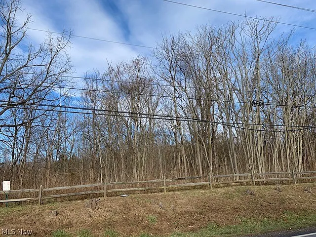Edgerton Rd #6 photo 1
