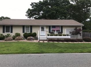 211 Arrowhead Park Dr, Brick, NJ 08724