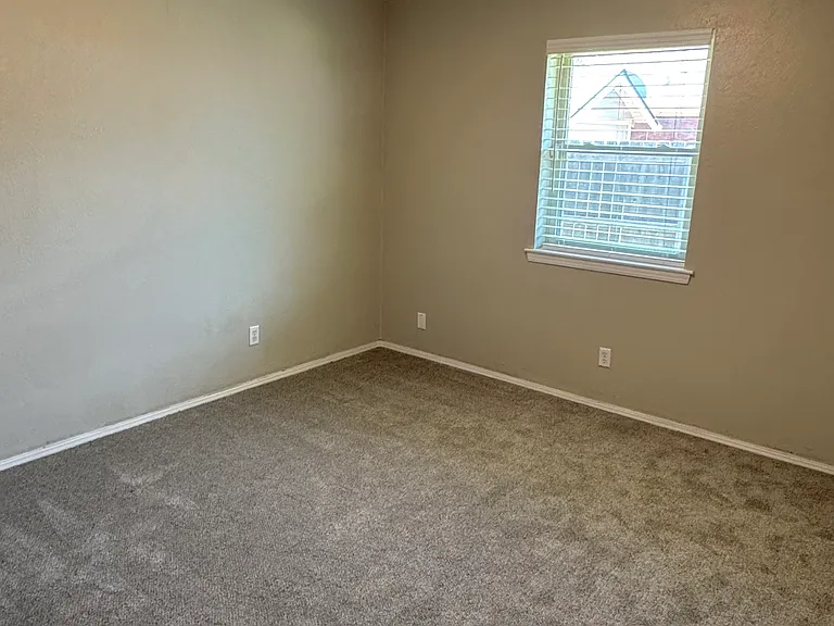 4605 Misty Valley E — Photo 13