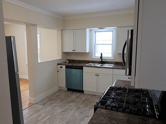 4th image of 3324 E 35th Ave #Ve