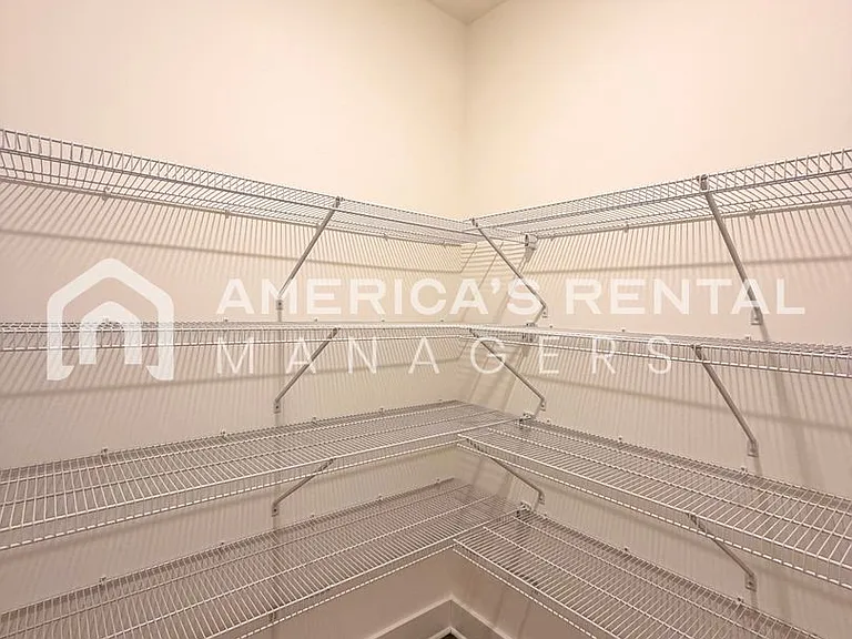 125 Townmoor Ln — Photo 18