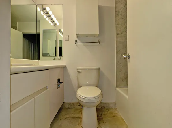 280 Rector Place image 9 of 17