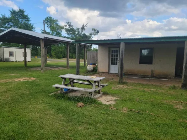 9988 State Route 20 W, Clarksville, FL 32430