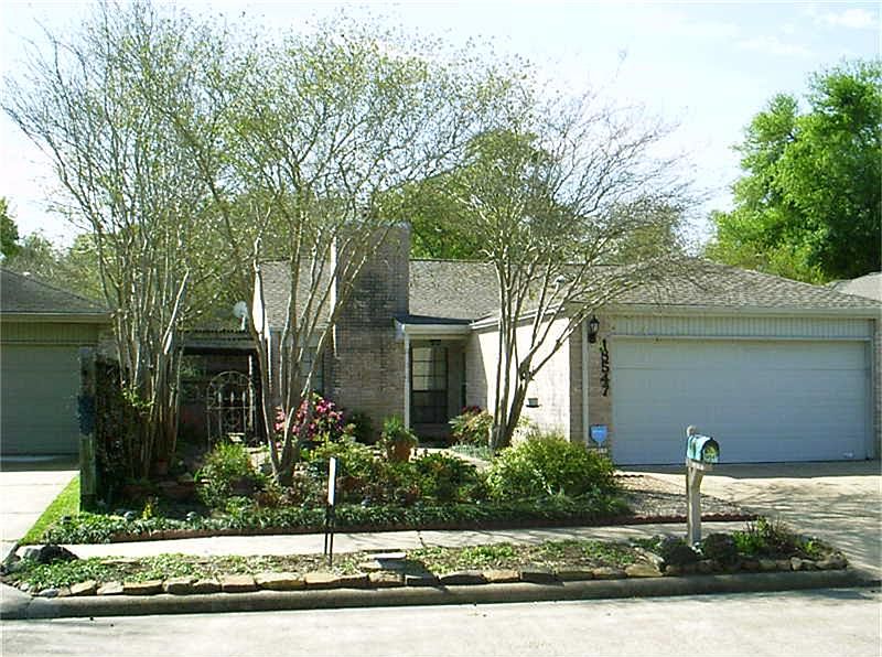 1st image of 18547 Glen Briar Ln