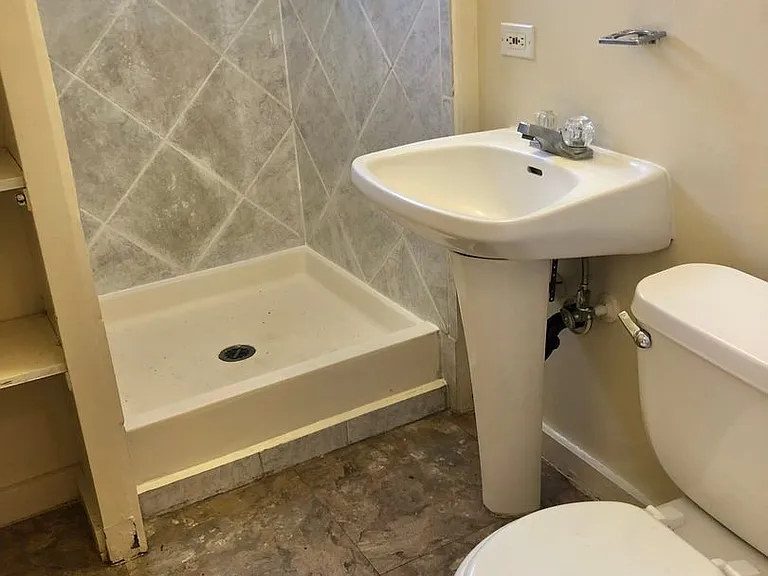 1469 Lusitana St #301 — Photo 15