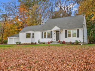 283 Huntington St, Shelton, CT 06484