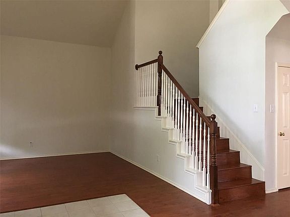 4th image of 4429 Caledonia Creek Ln
