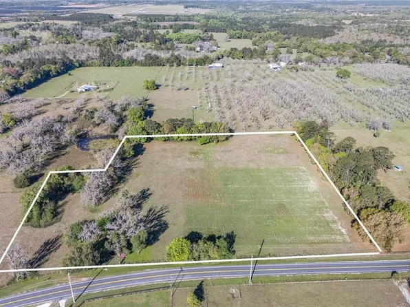631 N State Road 21 #14, Hawthorne, FL 32640