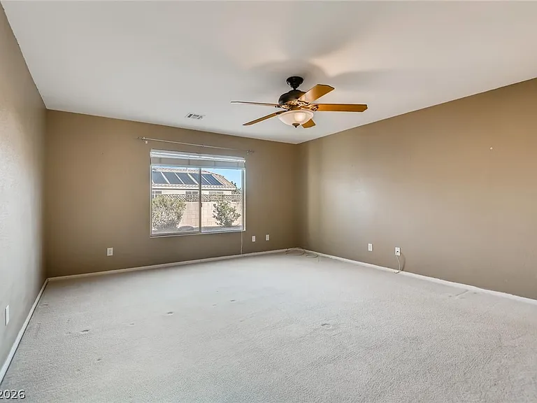 1048 Royal Skyline St — Photo 25