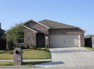 612 Bareback Ln, Fort Worth, TX 76131