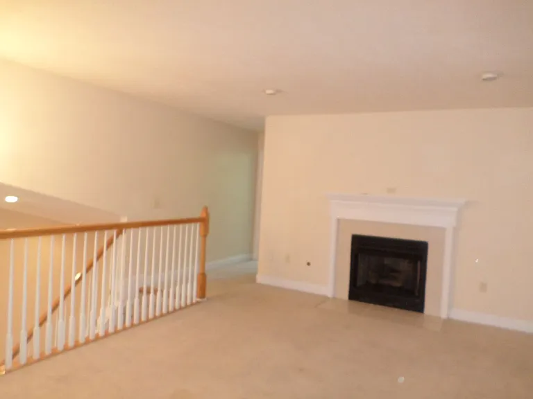 1035 Red Leaf Dr — Photo 10