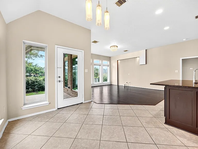 26303 Serenity Oaks Dr — Photo 15