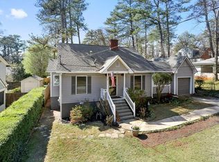 29 Roseclair Dr, Atlanta, GA 30317