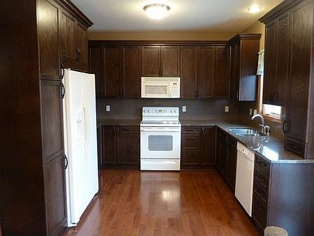 3rd image of 12614 Hammontree Cir