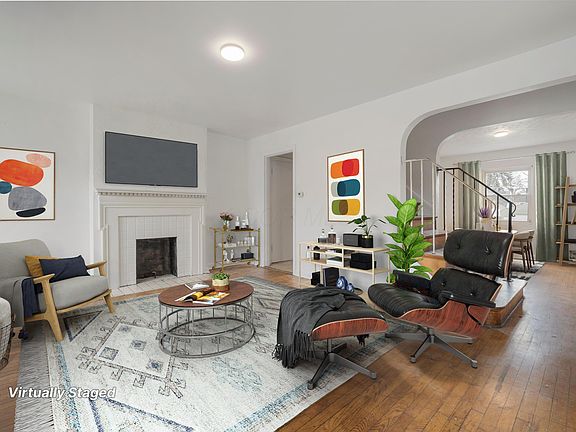 3rd image of 1184-1186 Lilley Ave