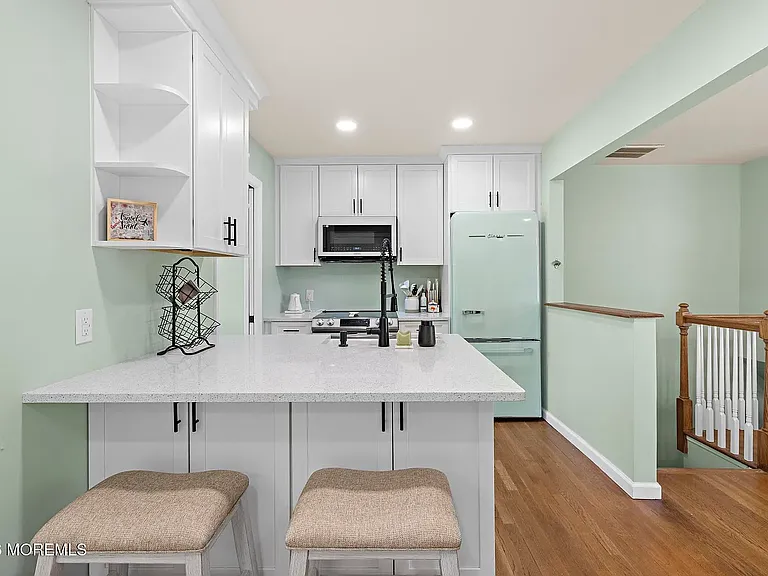 1201 Ocean Ave #108 — Photo 5