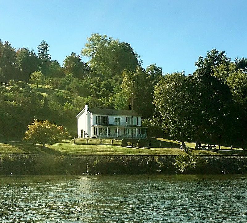 unobstructed river views