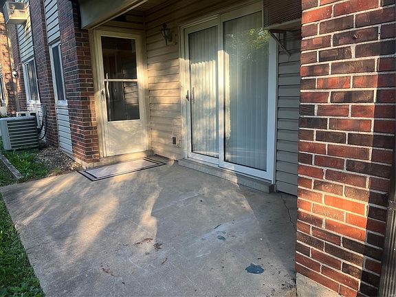 5th image of 9920 Bunker Hill Dr APT B