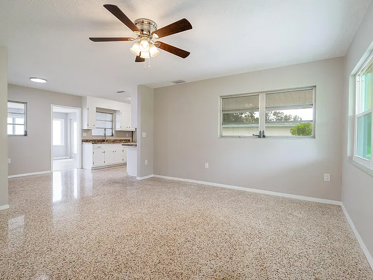 6203 Rodgers Ave — Photo 4