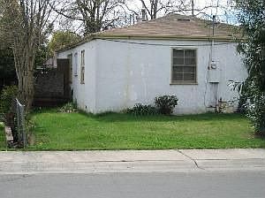 2nd image of 2696 Grove Ave