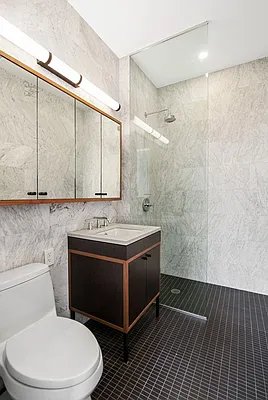 Rented by REAL New York | media 24