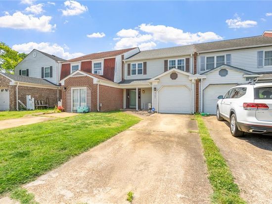 4505 Good Adams Ln, Virginia Beach, VA 23455